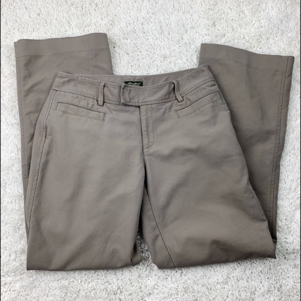 Eddie Bauer Kakhi Blakely Fit. Women’s size 6.